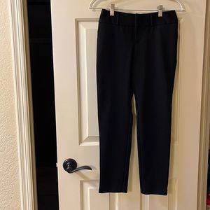 Michael Kors pants size 4P never worn.